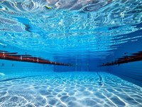 6 trucos para limpiar tu piscina